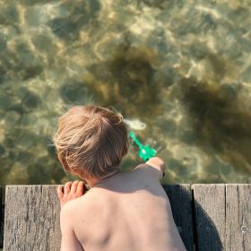 Krabbefangst i Svendborg, Sommer ved Sundet
